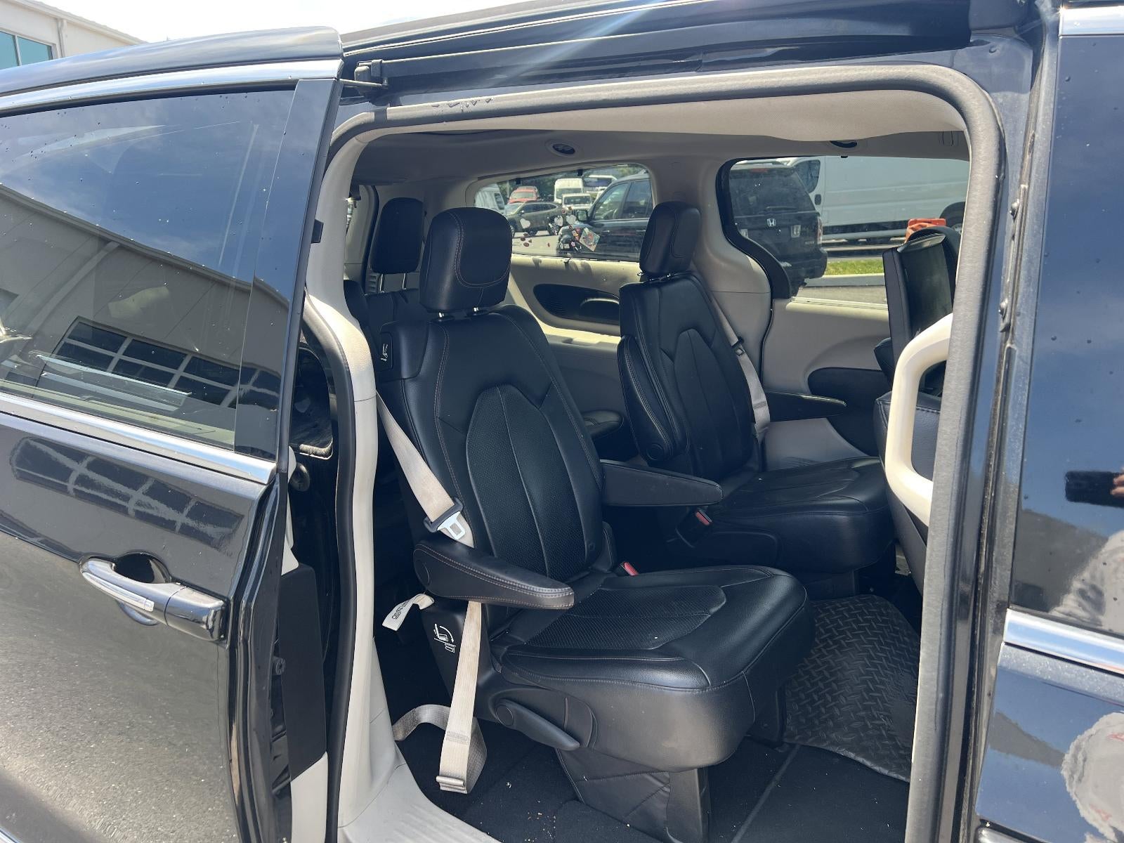 2018 Chrysler Pacifica Touring L Plus FWD