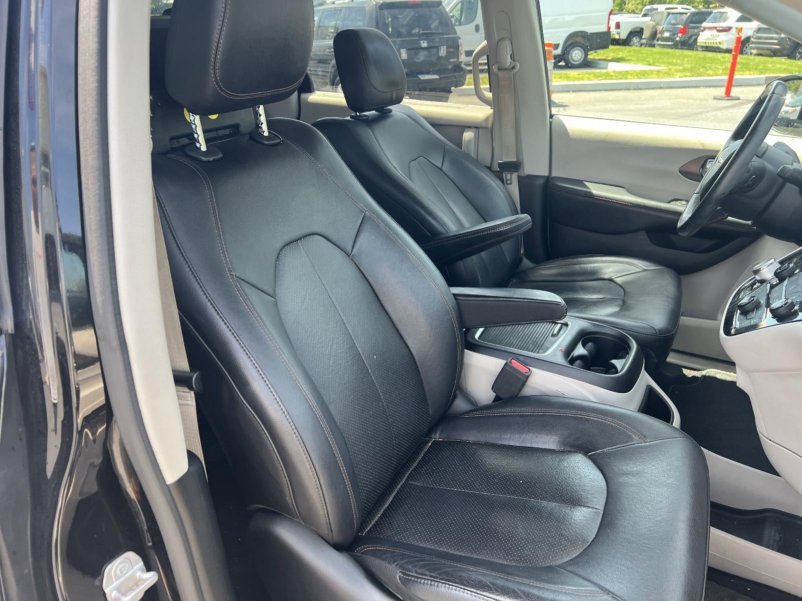 2018 Chrysler Pacifica Touring L Plus FWD