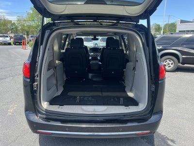 2018 Chrysler Pacifica Touring L Plus FWD