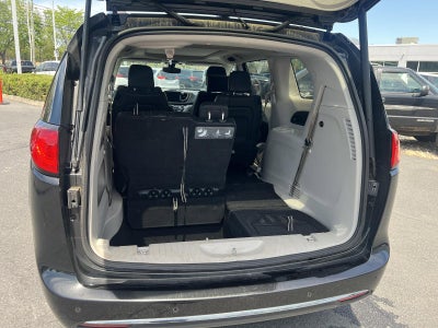 2018 Chrysler Pacifica Touring L Plus FWD