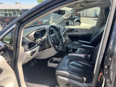 2018 Chrysler Pacifica Touring L Plus FWD