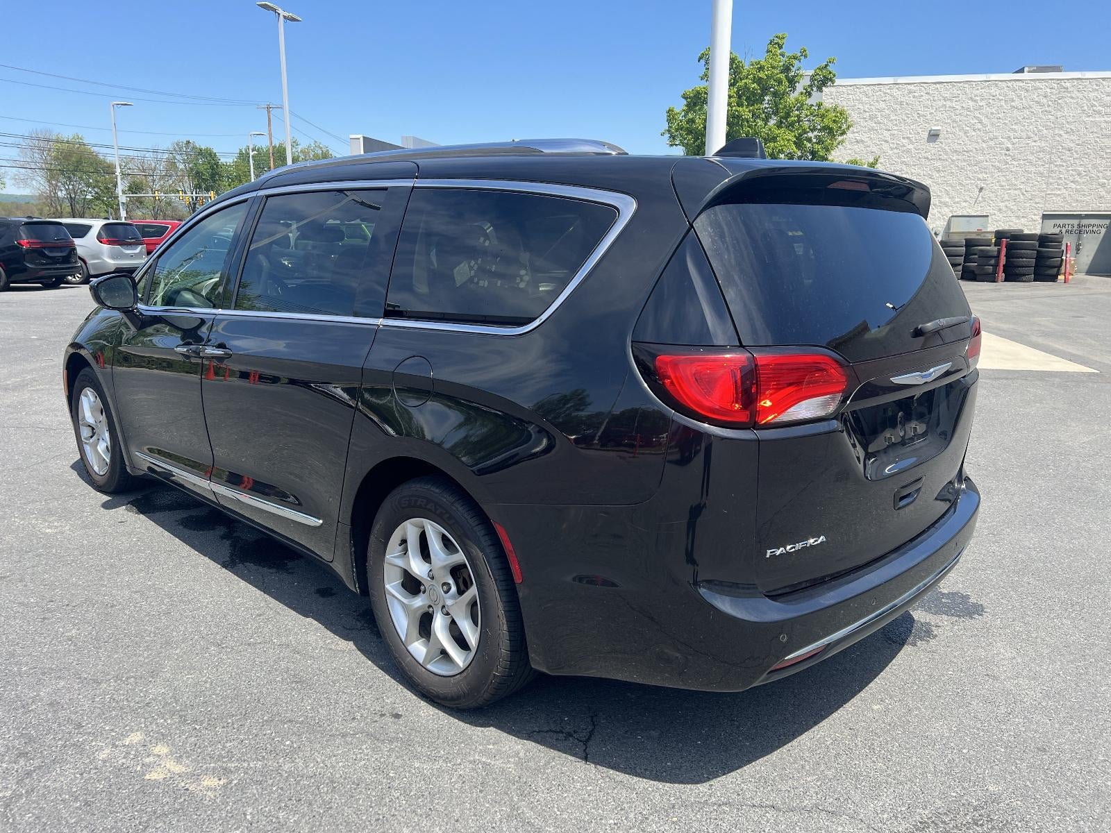 2018 Chrysler Pacifica Touring L Plus FWD