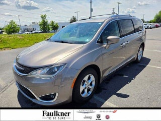2017 Chrysler Pacifica Touring-L Plus FWD