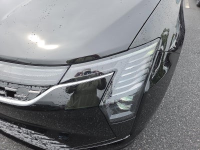 2027 Chrysler Pacifica Select AWD