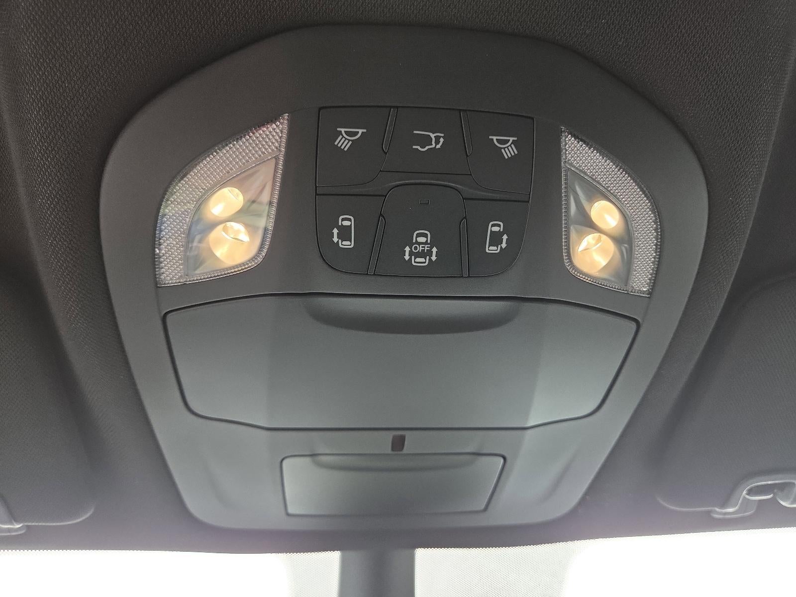 2027 Chrysler Pacifica Select AWD