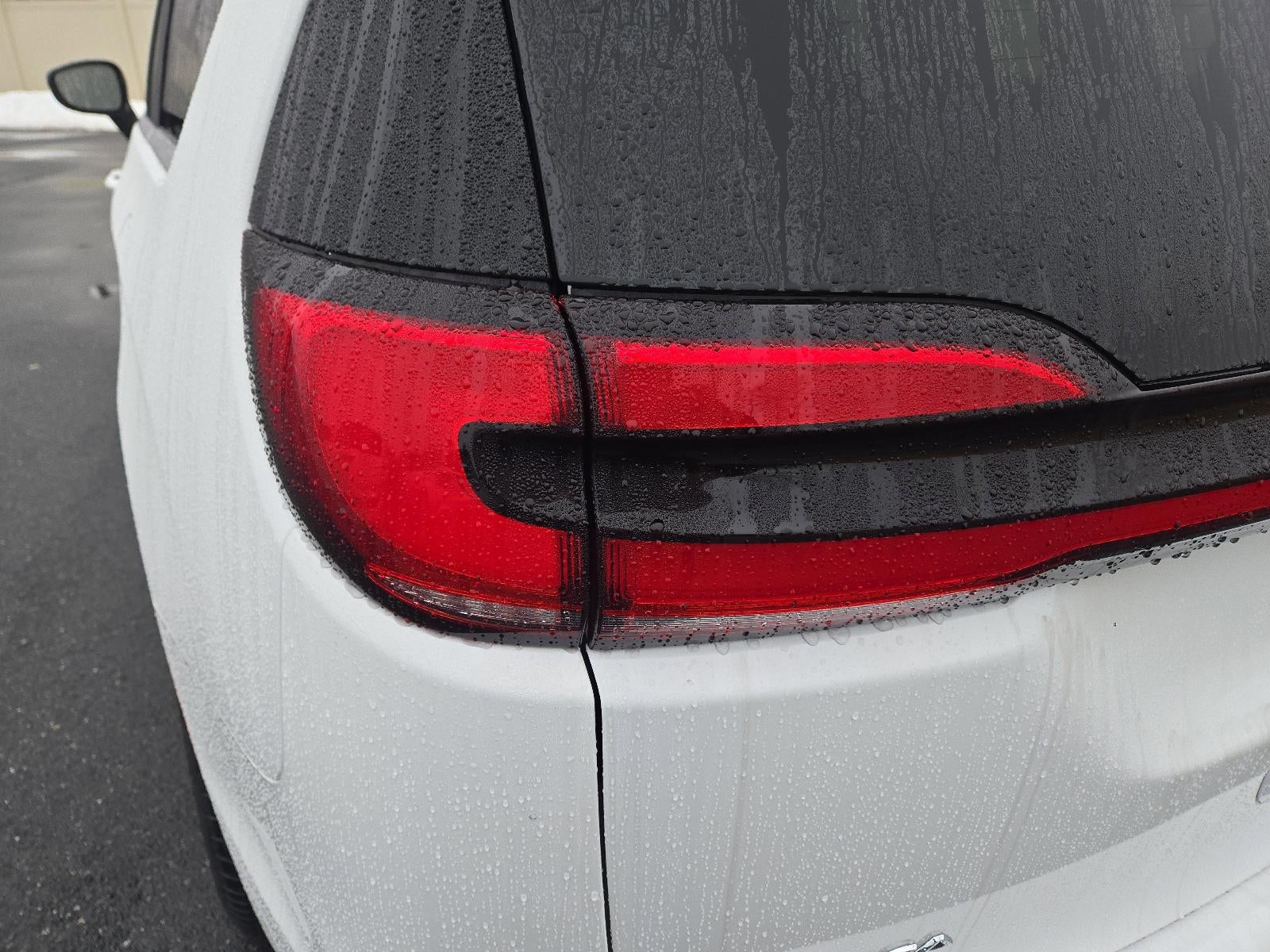 2026 Chrysler Pacifica Select AWD