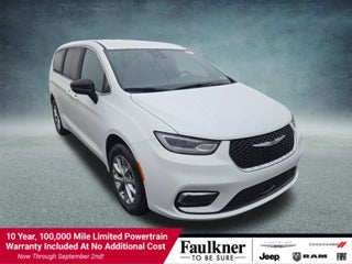 2026 Chrysler Pacifica Select AWD