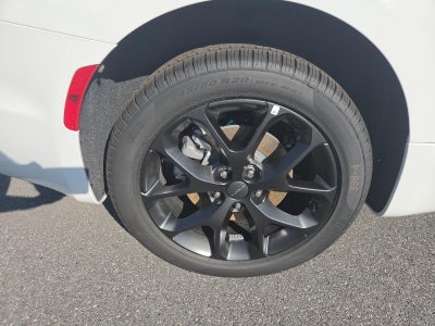2027 Chrysler Pacifica Select AWD