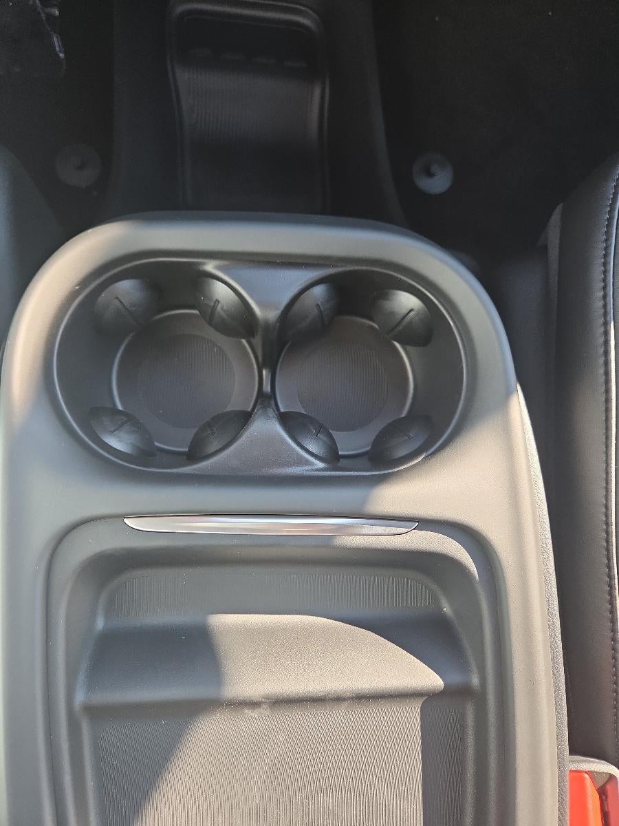 2027 Chrysler Pacifica Select AWD