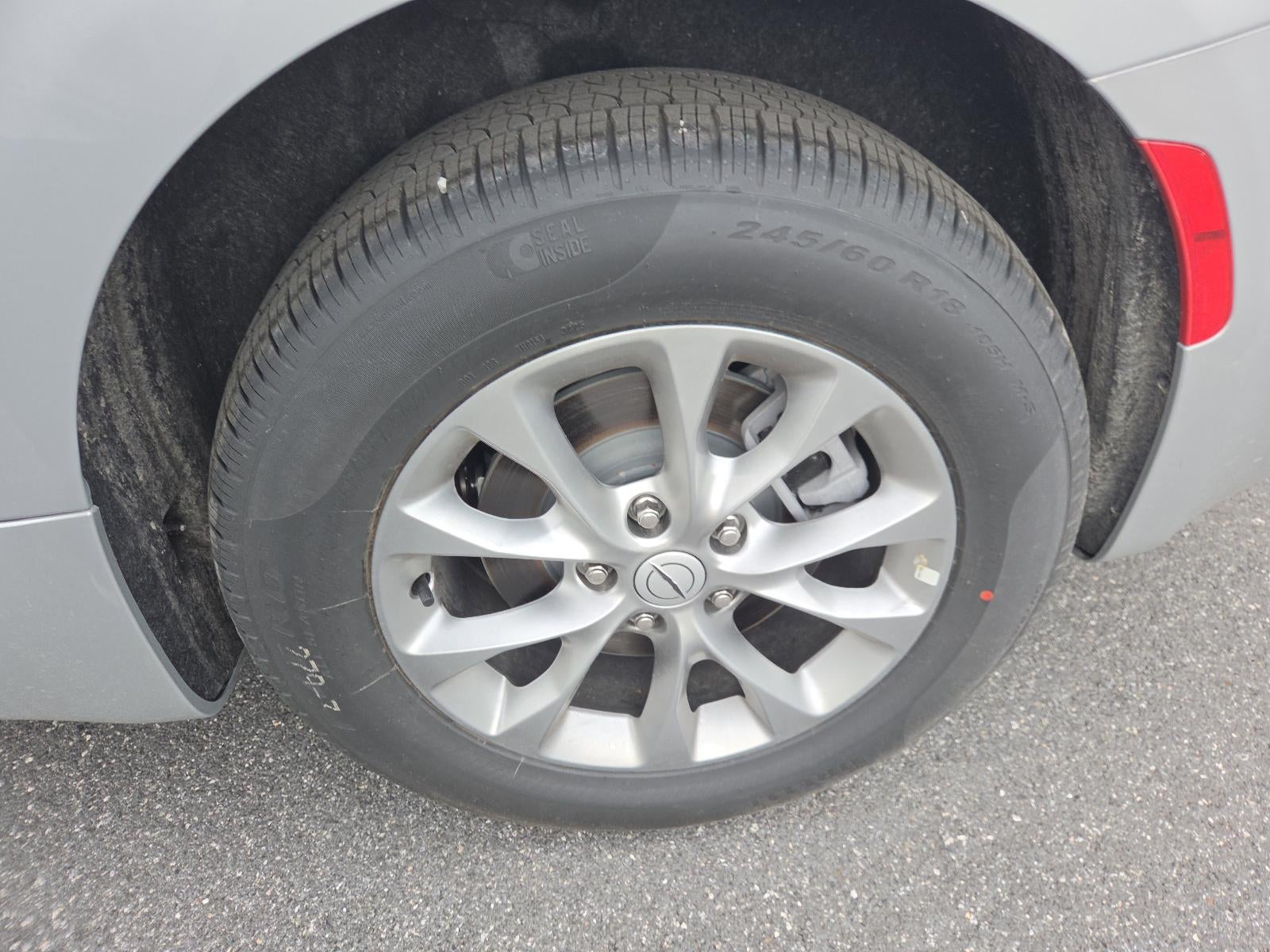 2026 Chrysler Pacifica Select AWD