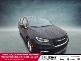 2026 Chrysler Pacifica Select AWD