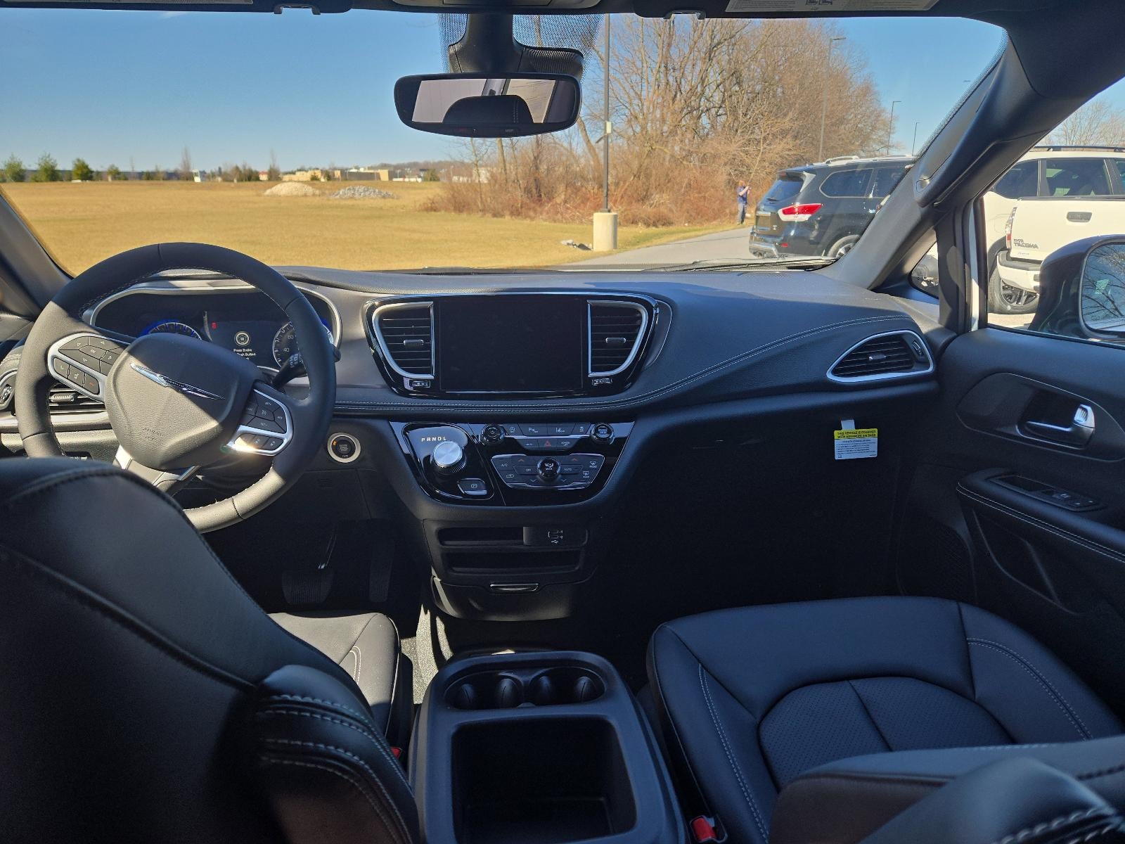 2026 Chrysler Pacifica Select AWD