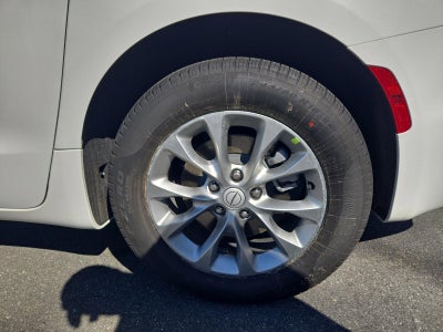 2026 Chrysler Pacifica Select AWD