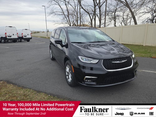2026 Chrysler Pacifica Select AWD