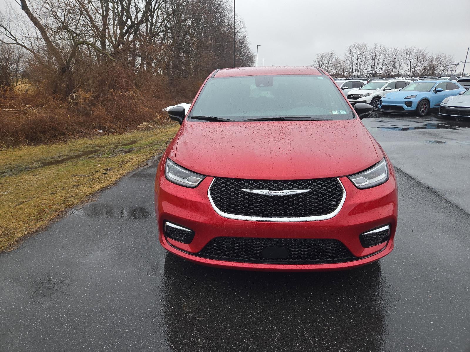 2026 Chrysler Pacifica Select AWD