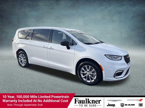 2026 Chrysler Pacifica Select AWD