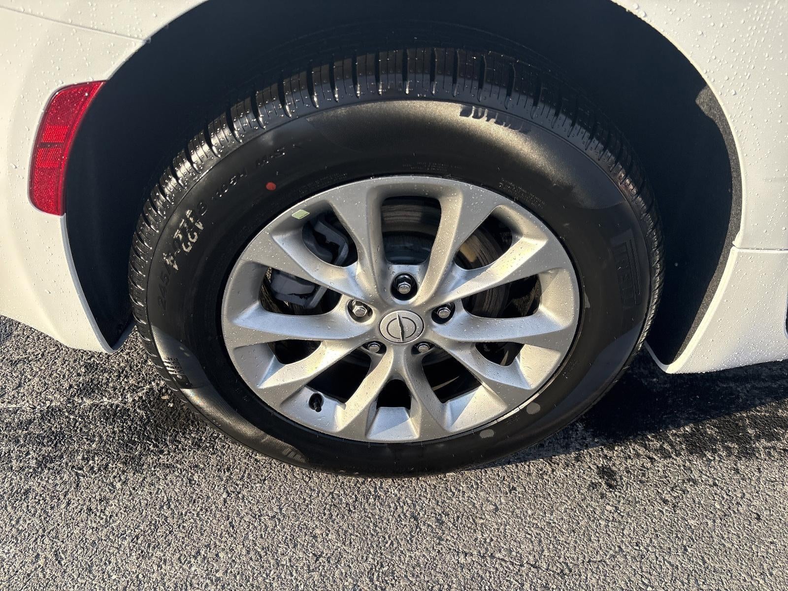 2026 Chrysler Pacifica Select AWD