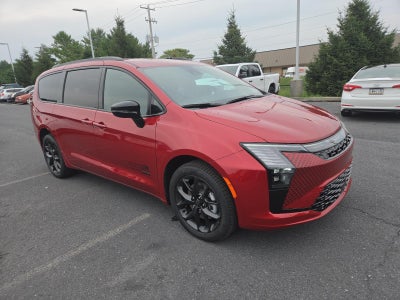 2027 Chrysler Pacifica Select AWD