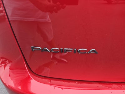 2027 Chrysler Pacifica Select AWD