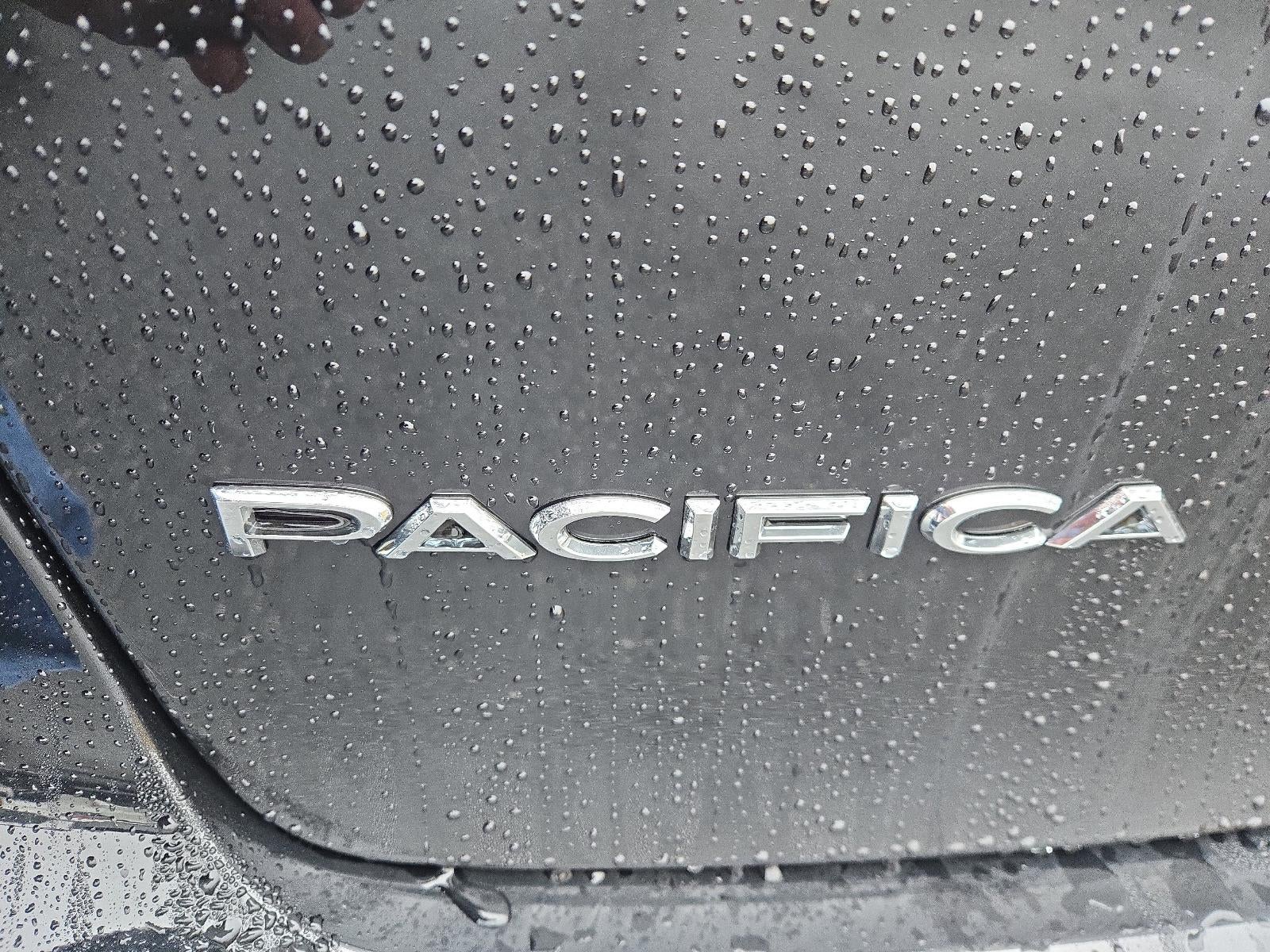 2026 Chrysler Pacifica Select AWD