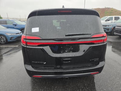 2027 Chrysler Pacifica Limited AWD