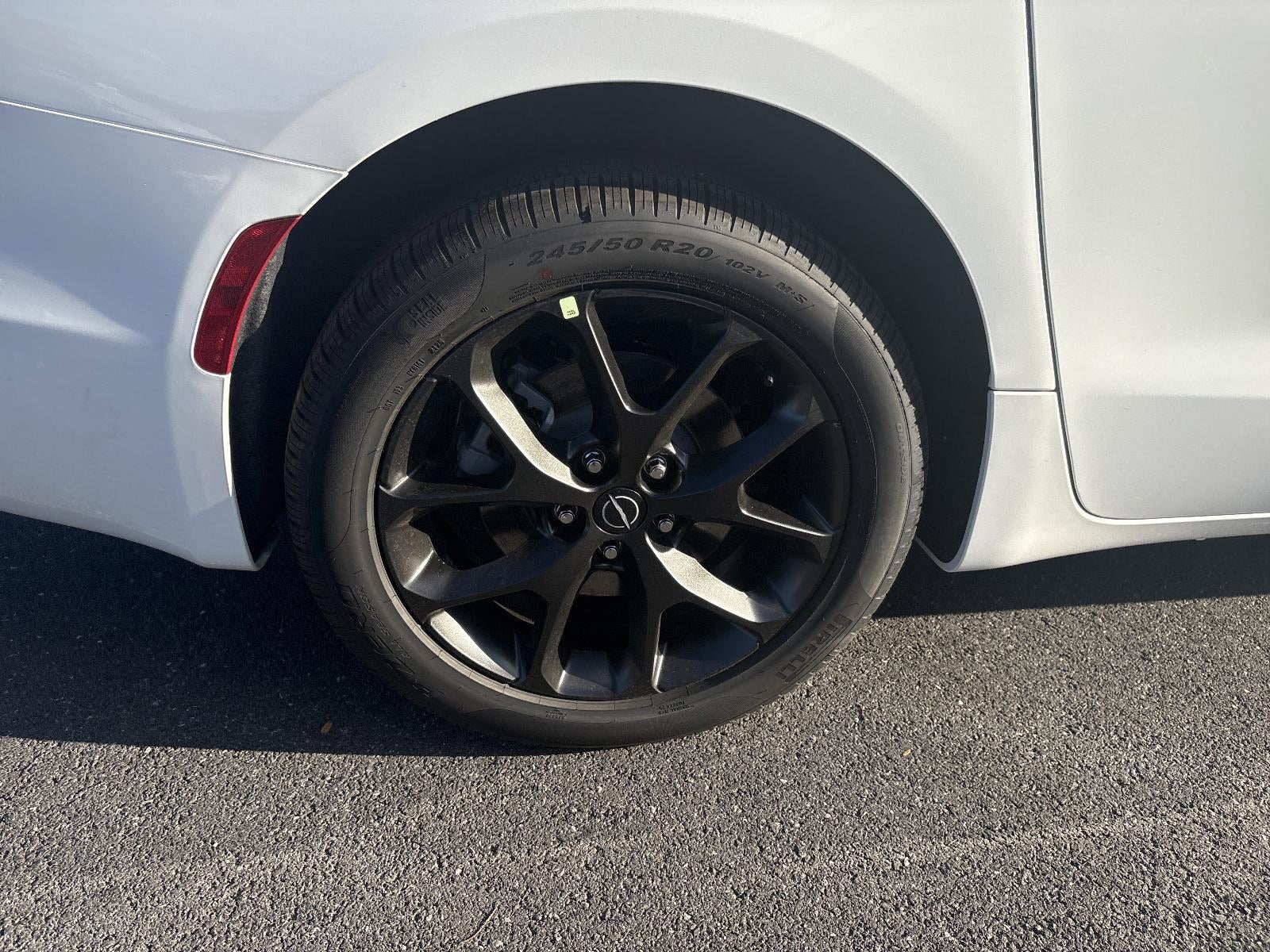 2026 Chrysler Pacifica Limited AWD