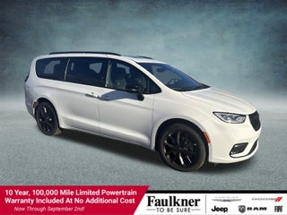 2026 Chrysler Pacifica Limited AWD