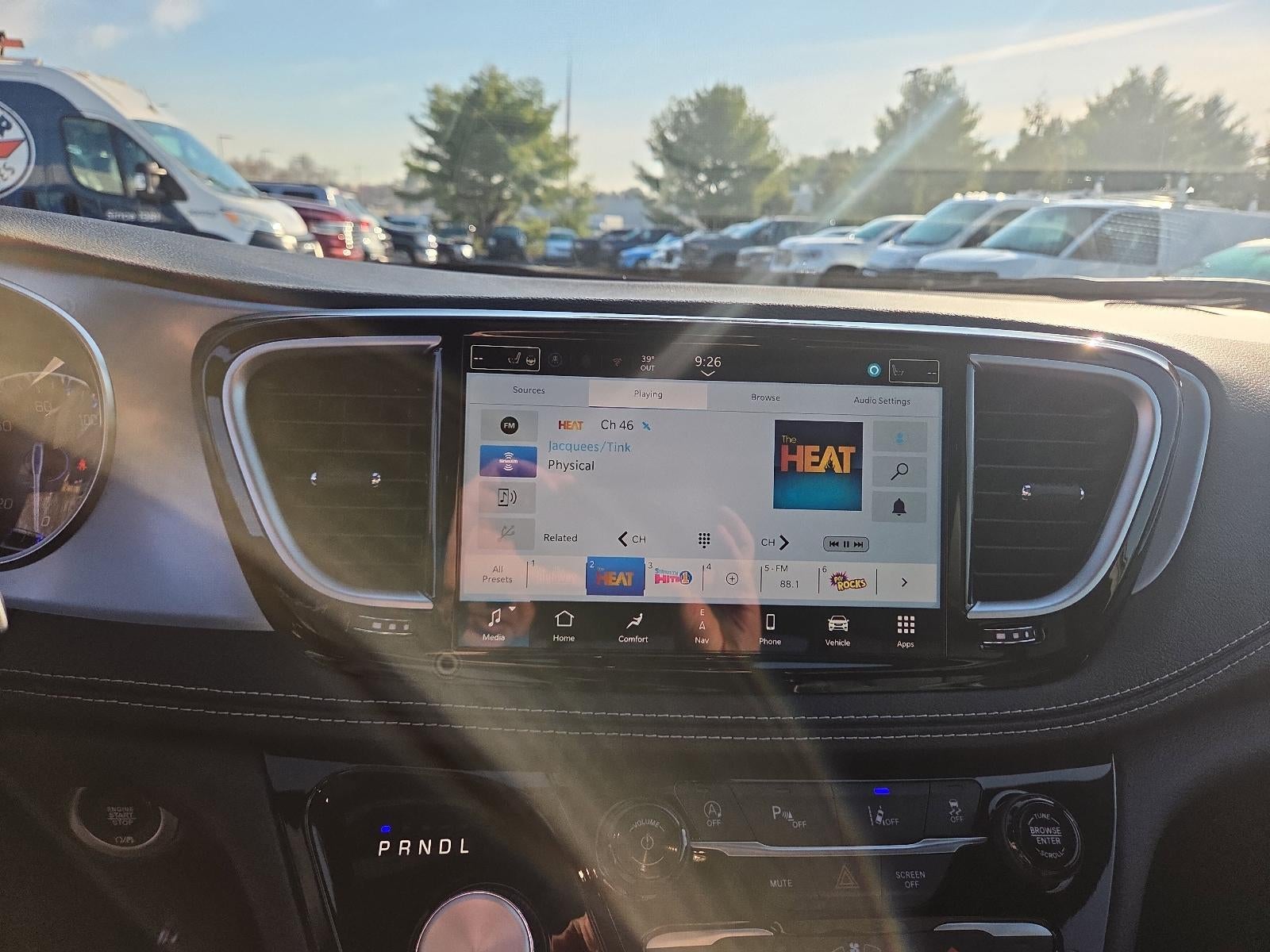 2026 Chrysler Pacifica Limited AWD