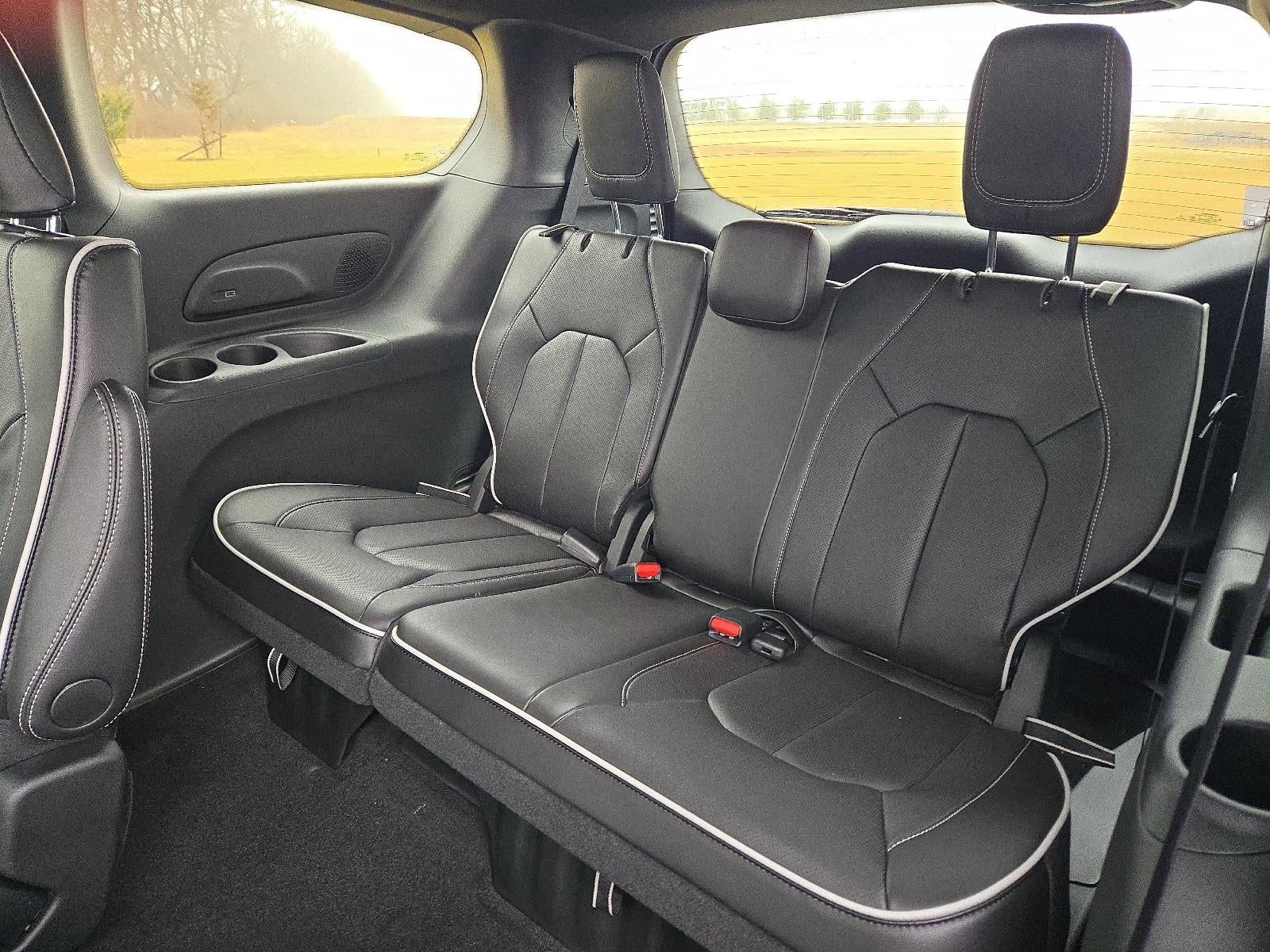 2026 Chrysler Pacifica Limited AWD