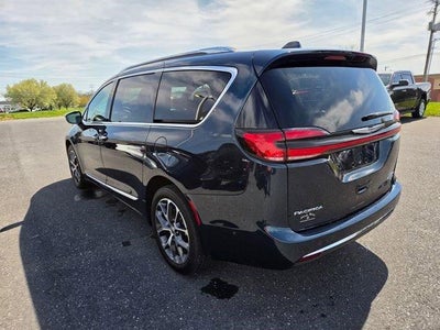 2021 Chrysler Pacifica Limited AWD