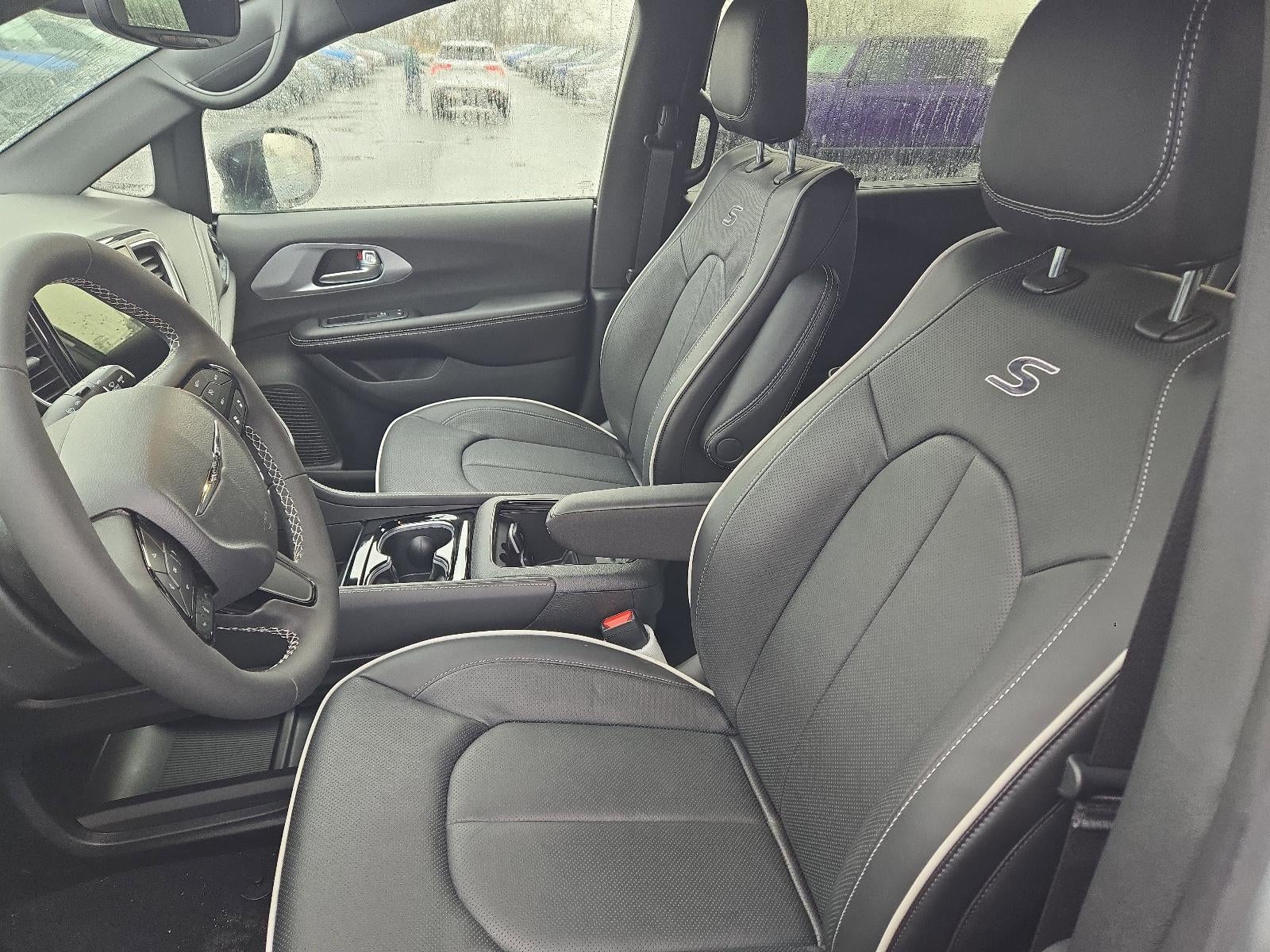 2026 Chrysler Pacifica Limited AWD