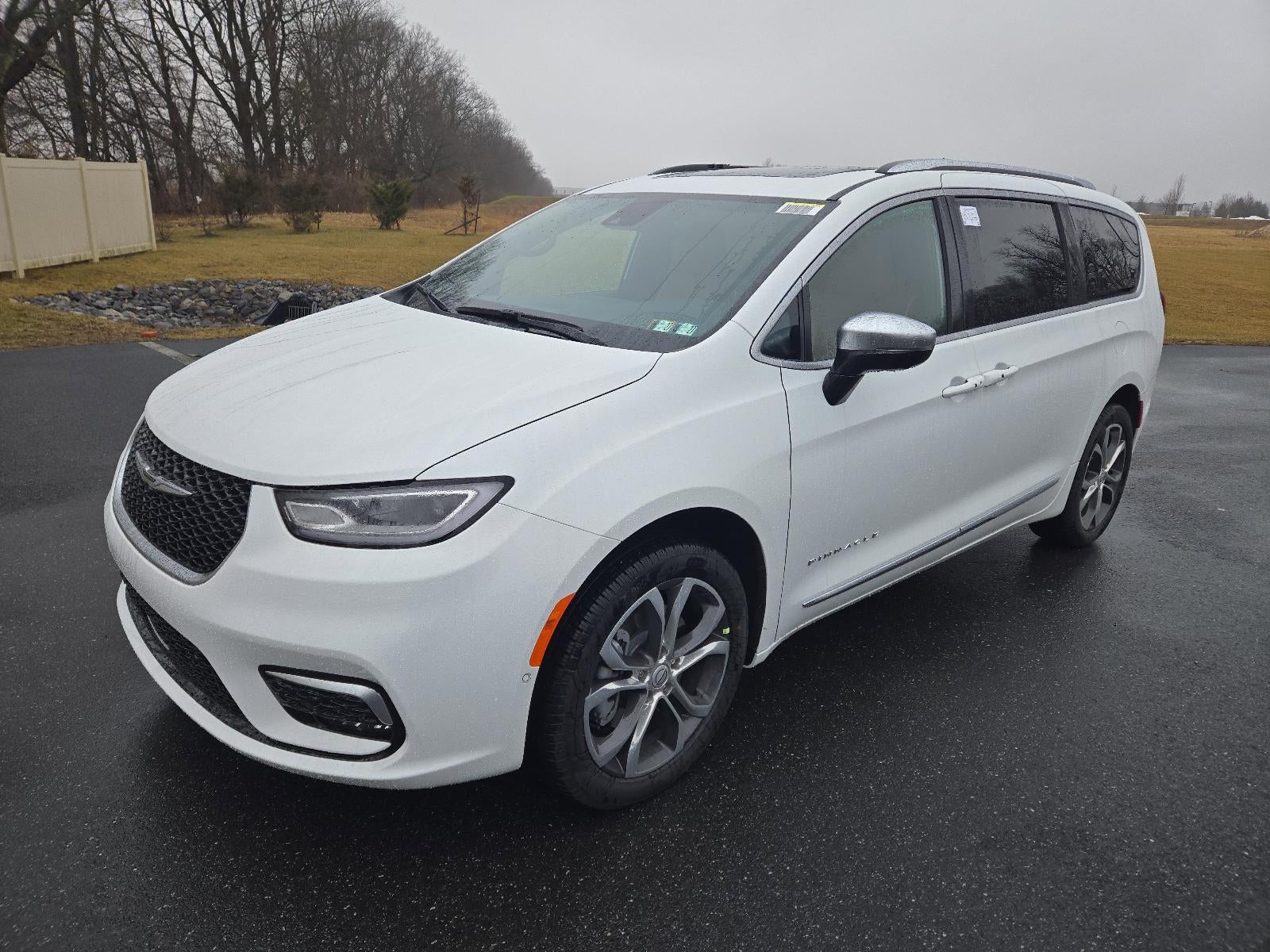 2026 Chrysler Pacifica Pinnacle AWD
