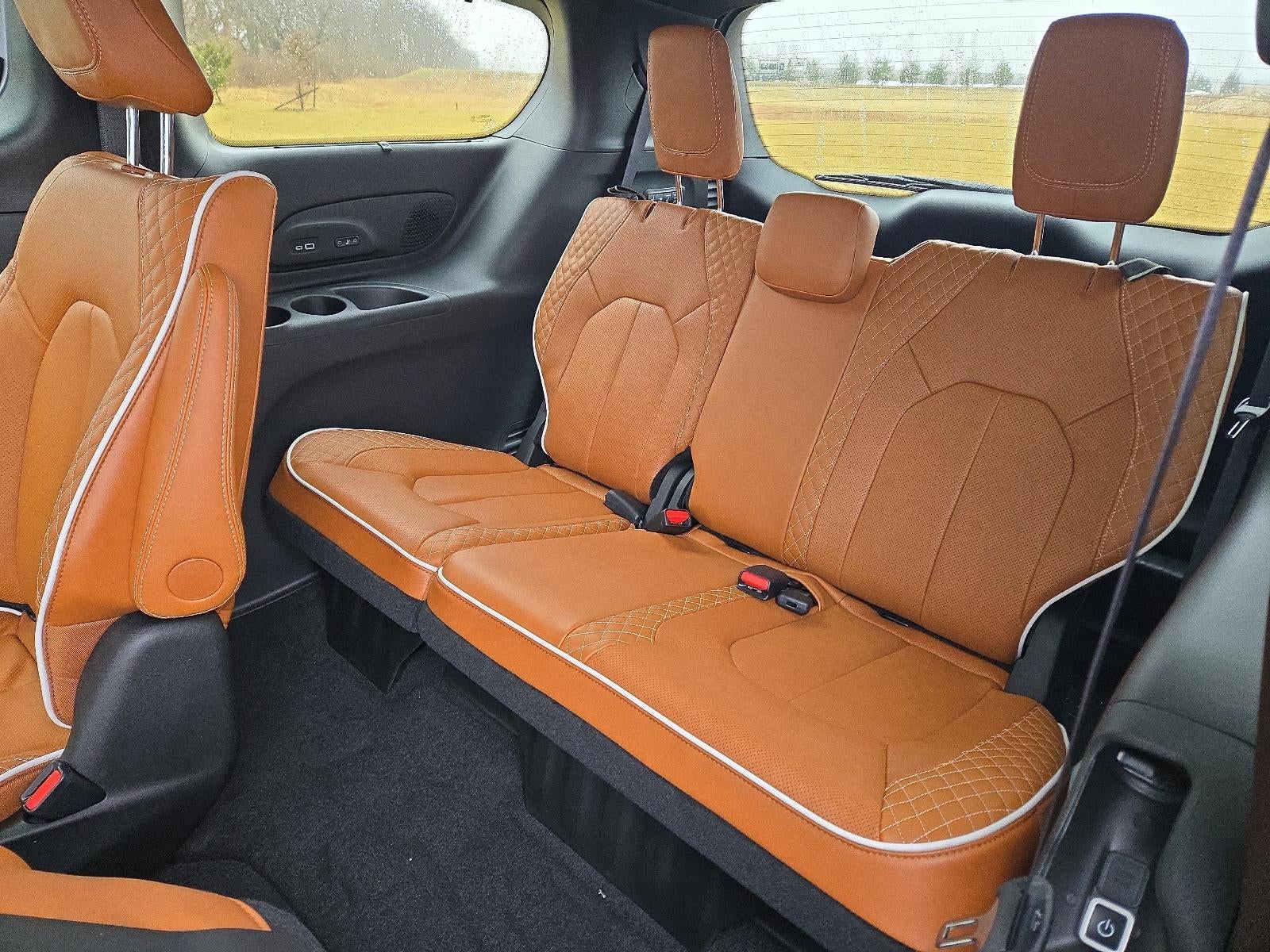 2026 Chrysler Pacifica Pinnacle AWD