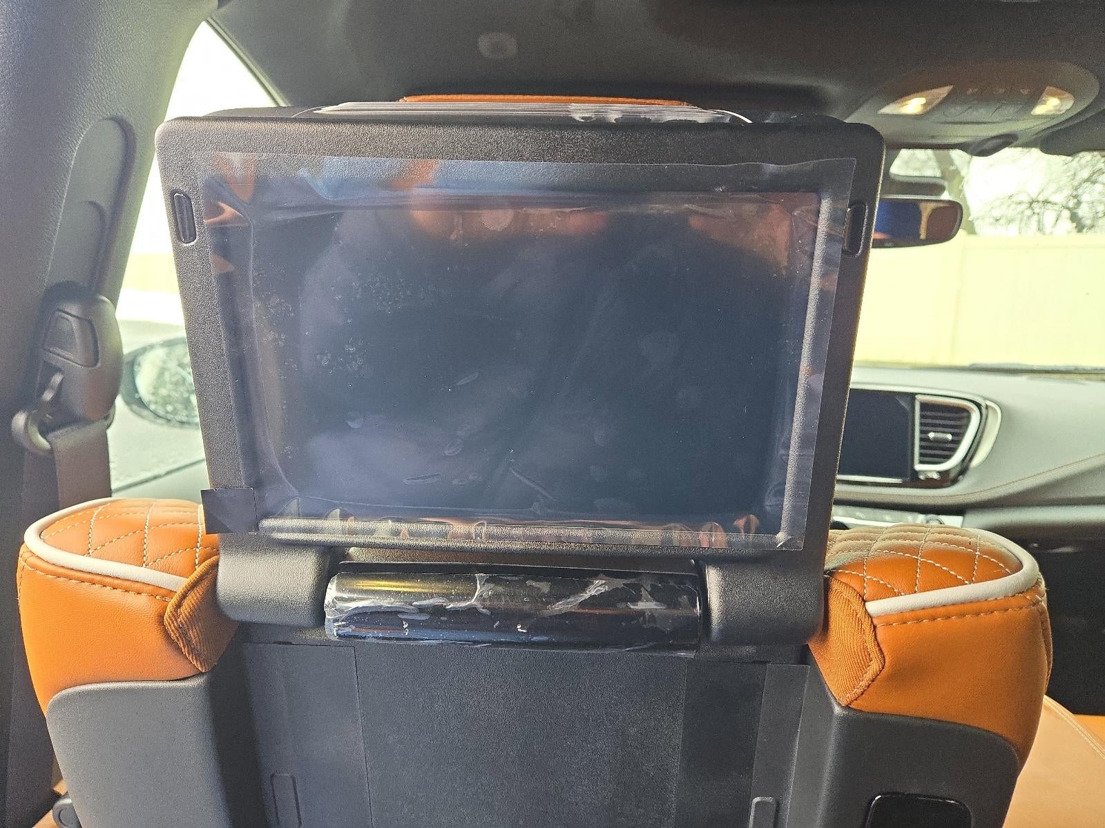 2026 Chrysler Pacifica Pinnacle AWD