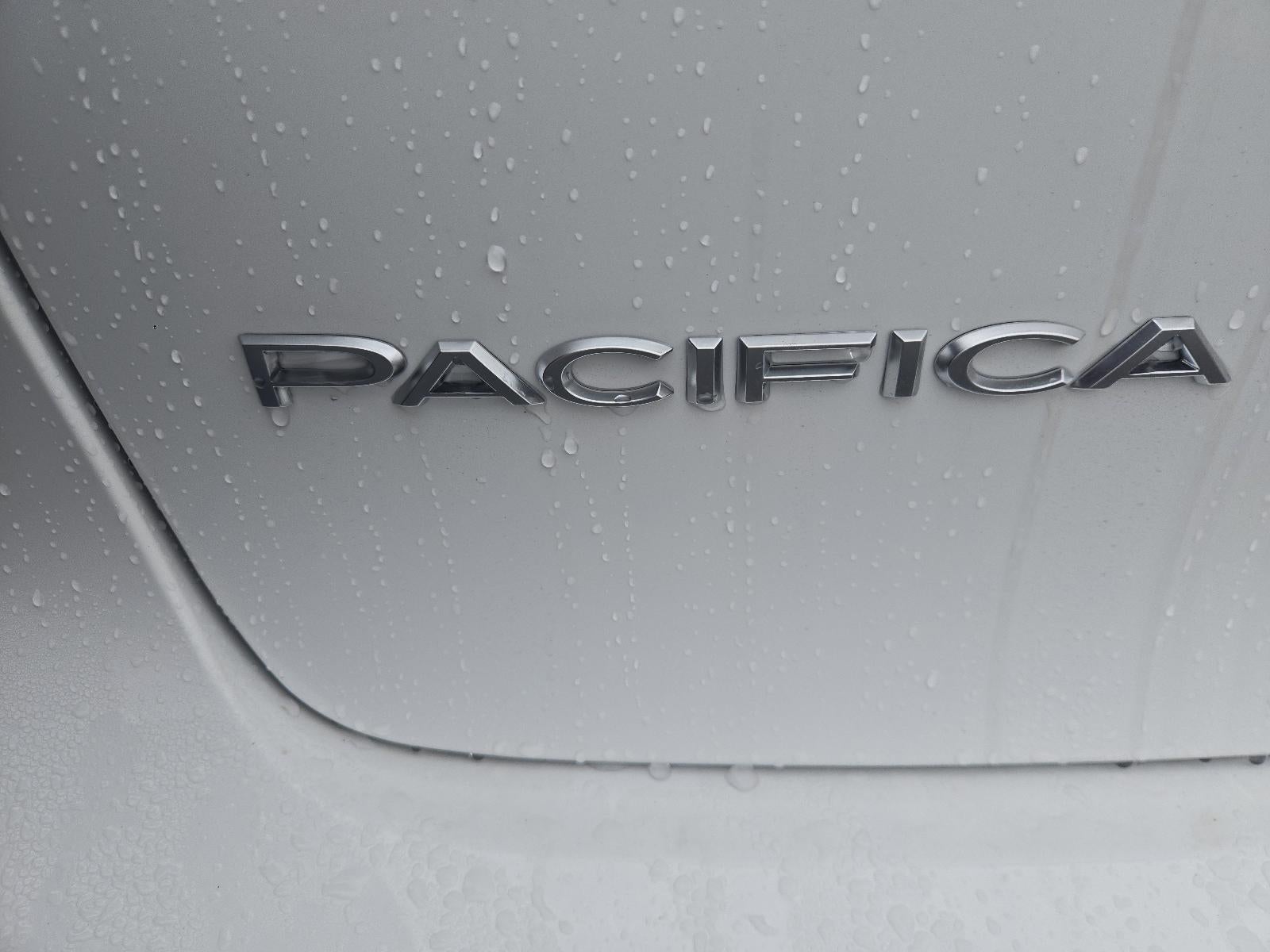 2026 Chrysler Pacifica Pinnacle AWD
