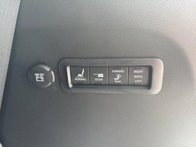 2026 Chrysler Pacifica Pinnacle AWD