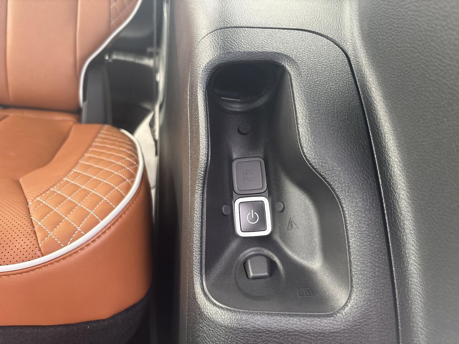 2026 Chrysler Pacifica Pinnacle AWD