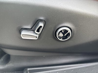 2026 Chrysler Pacifica Pinnacle AWD