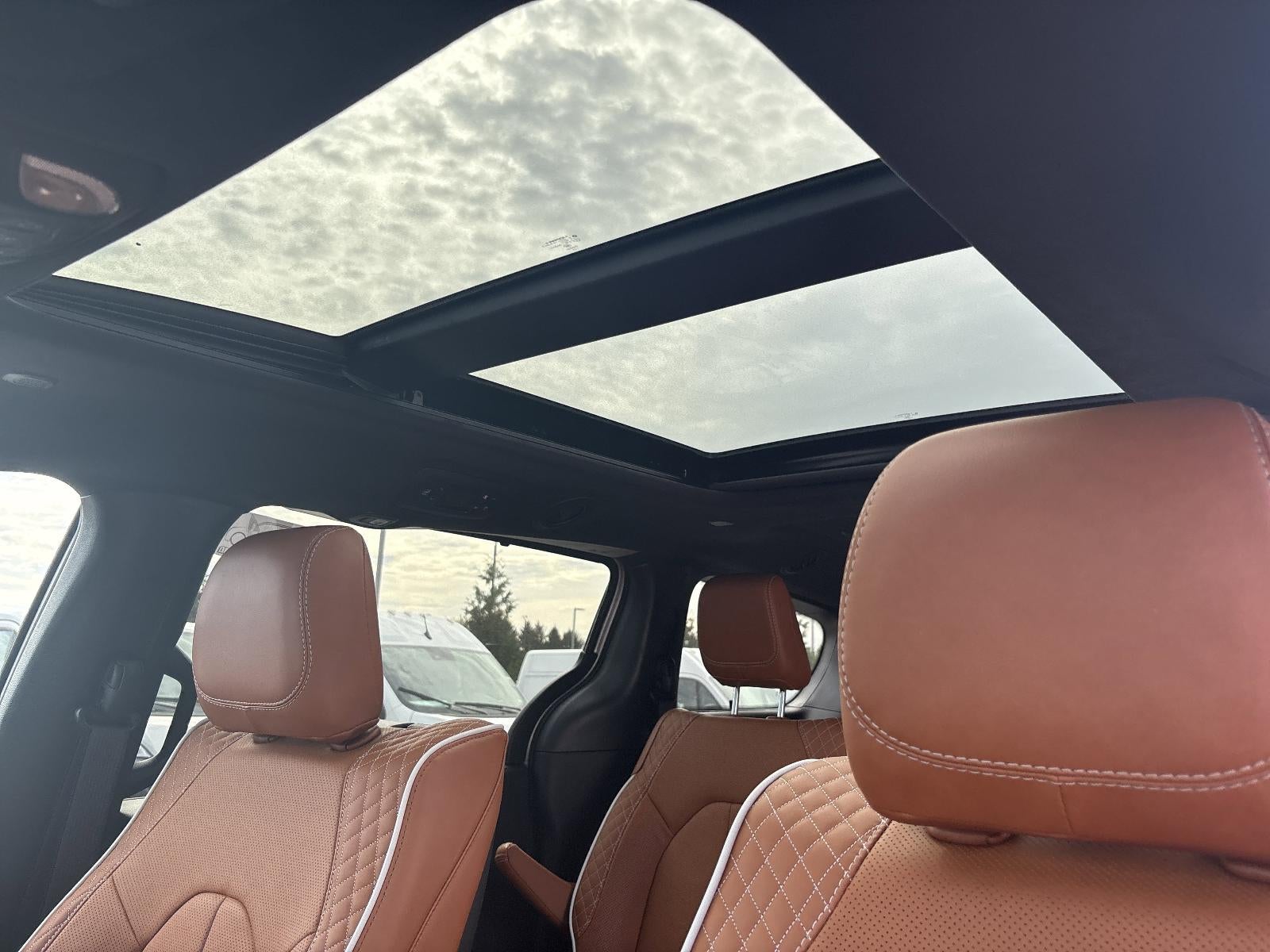 2026 Chrysler Pacifica Pinnacle AWD