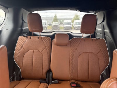 2026 Chrysler Pacifica Pinnacle AWD