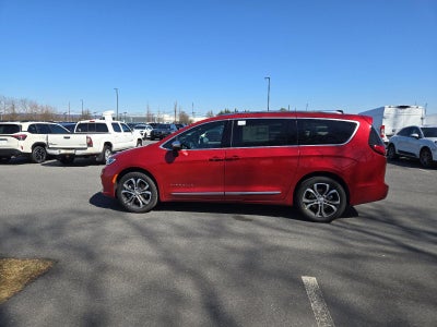 2026 Chrysler Pacifica Pinnacle AWD