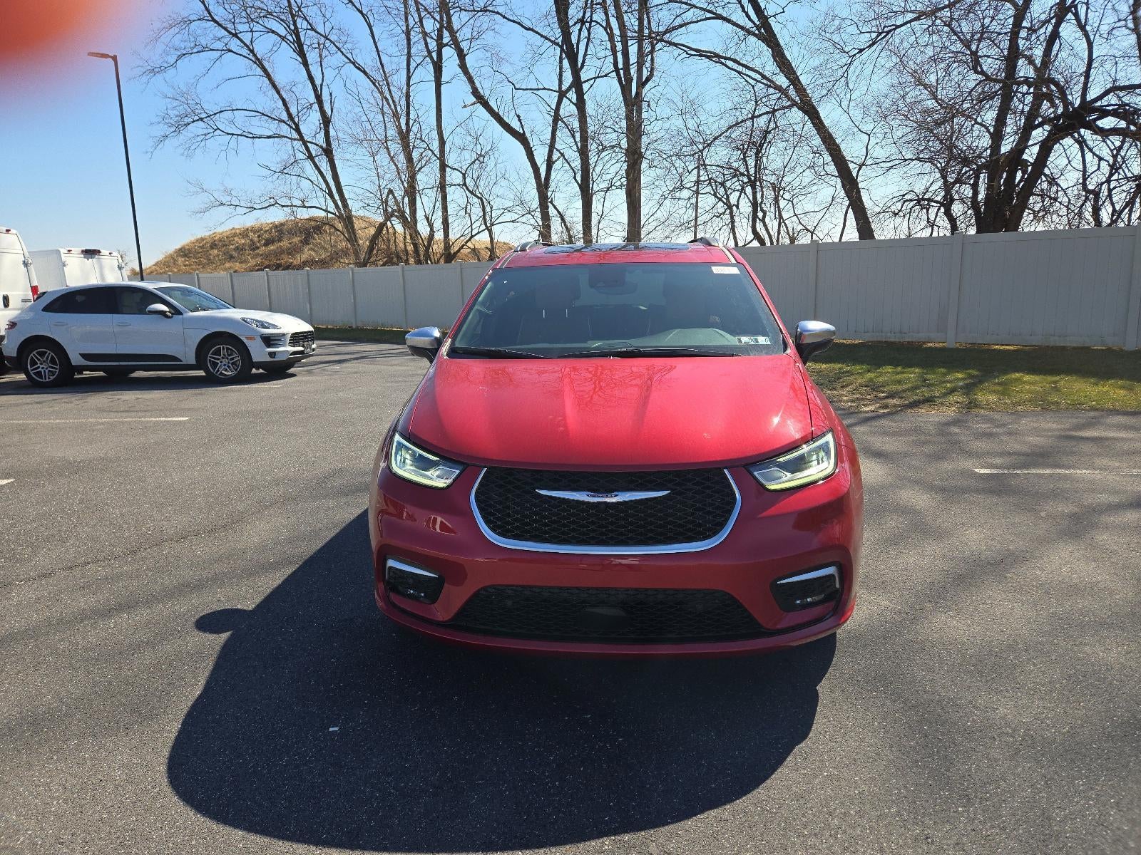 2026 Chrysler Pacifica Pinnacle AWD