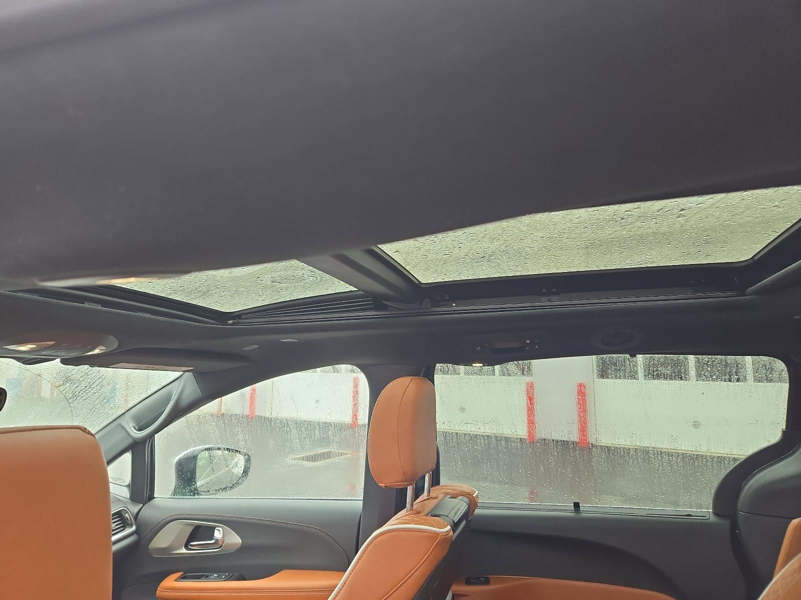 2026 Chrysler Pacifica Pinnacle AWD