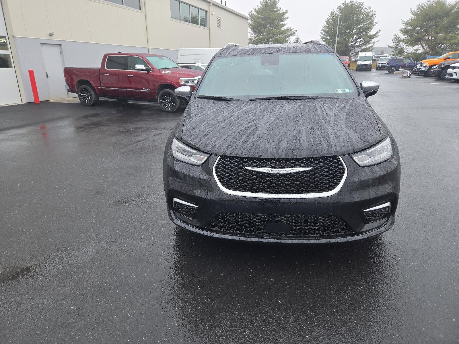 2026 Chrysler Pacifica Pinnacle AWD