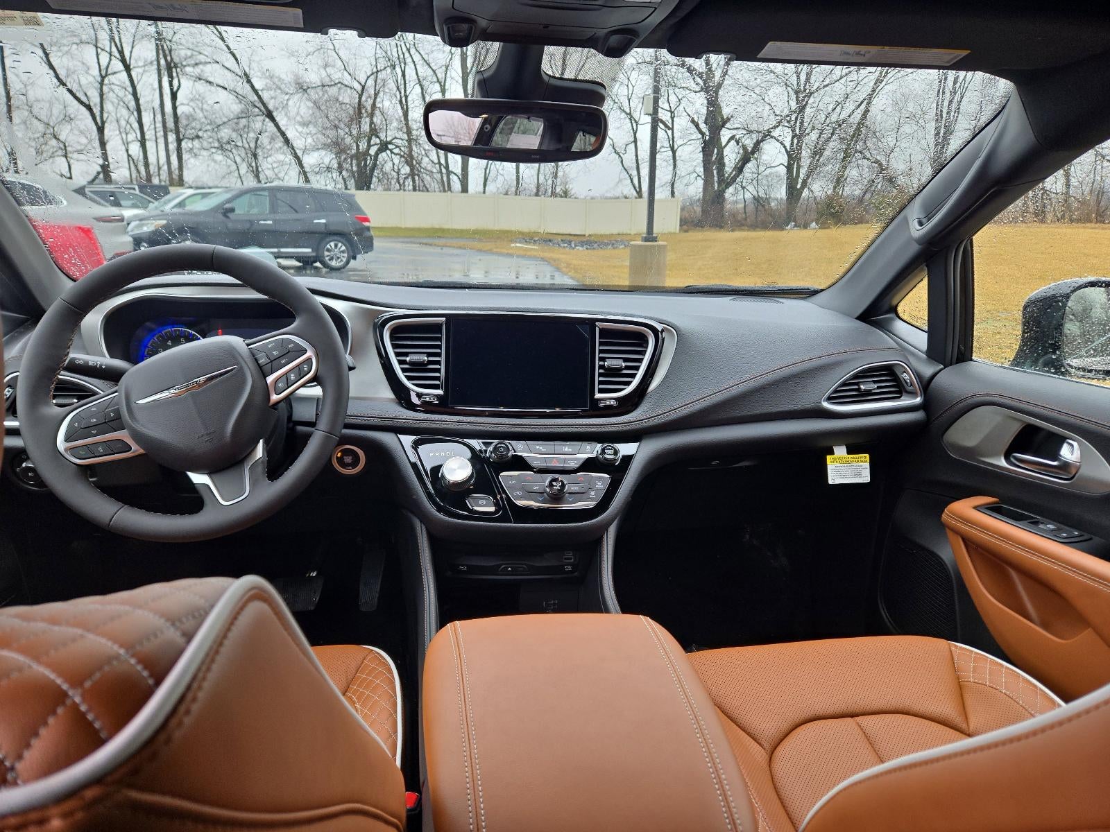 2026 Chrysler Pacifica Pinnacle AWD