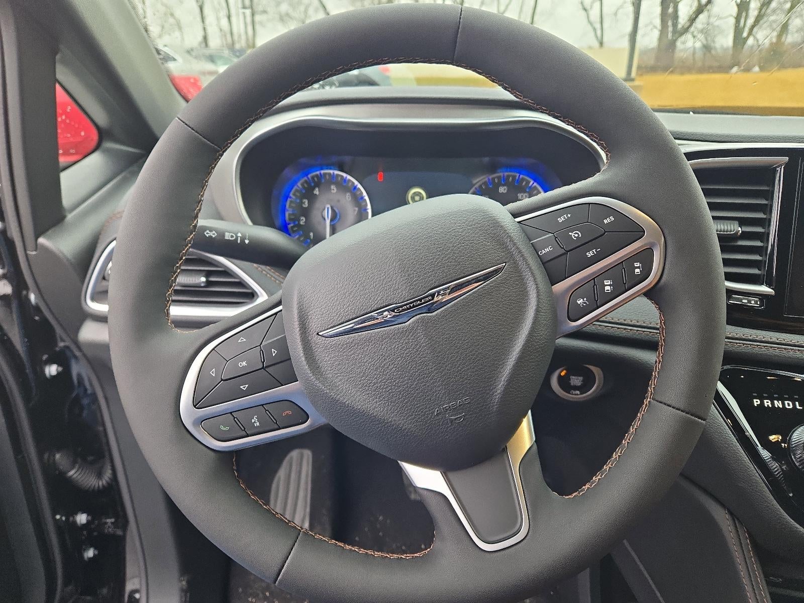 2026 Chrysler Pacifica Pinnacle AWD