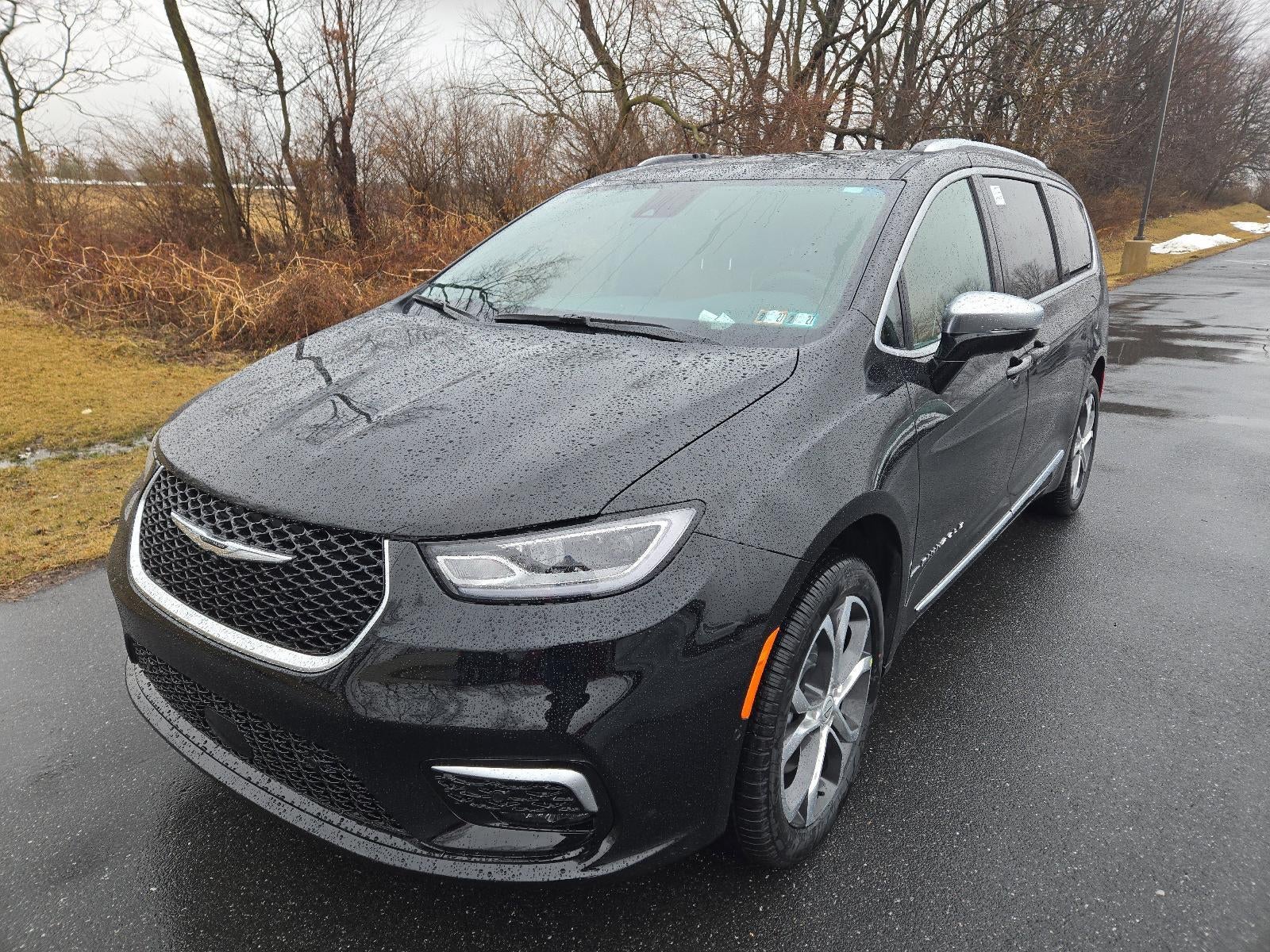 2026 Chrysler Pacifica Pinnacle AWD