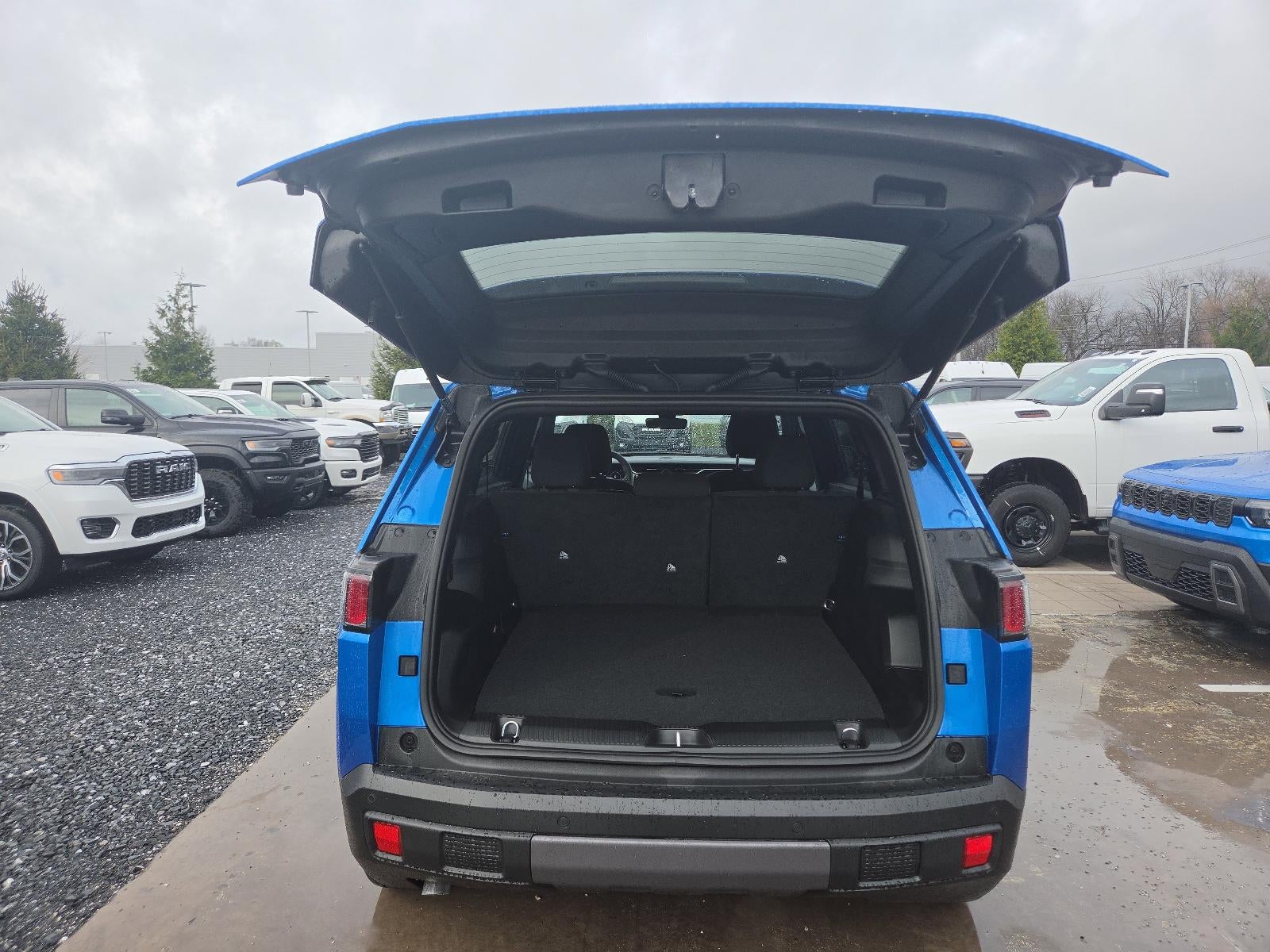 2026 Jeep Cherokee Laredo 4x4