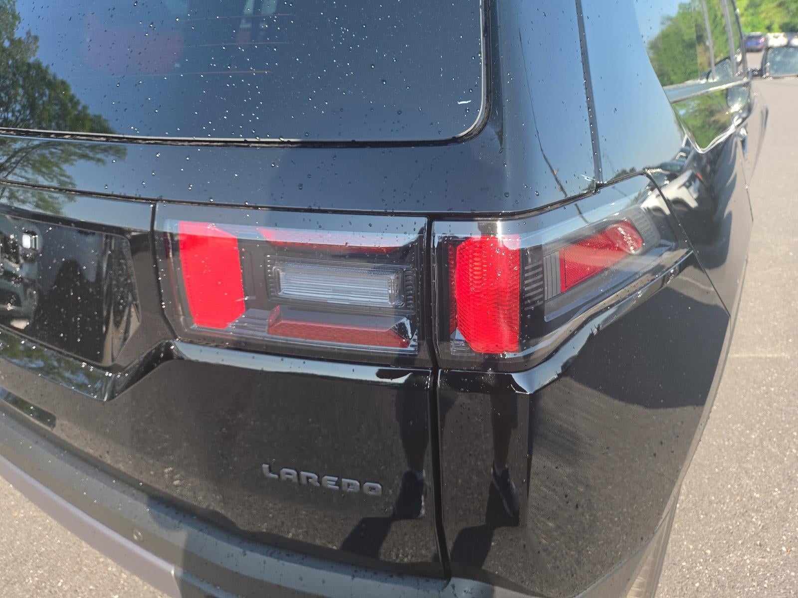 2026 Jeep Cherokee Laredo 4x4