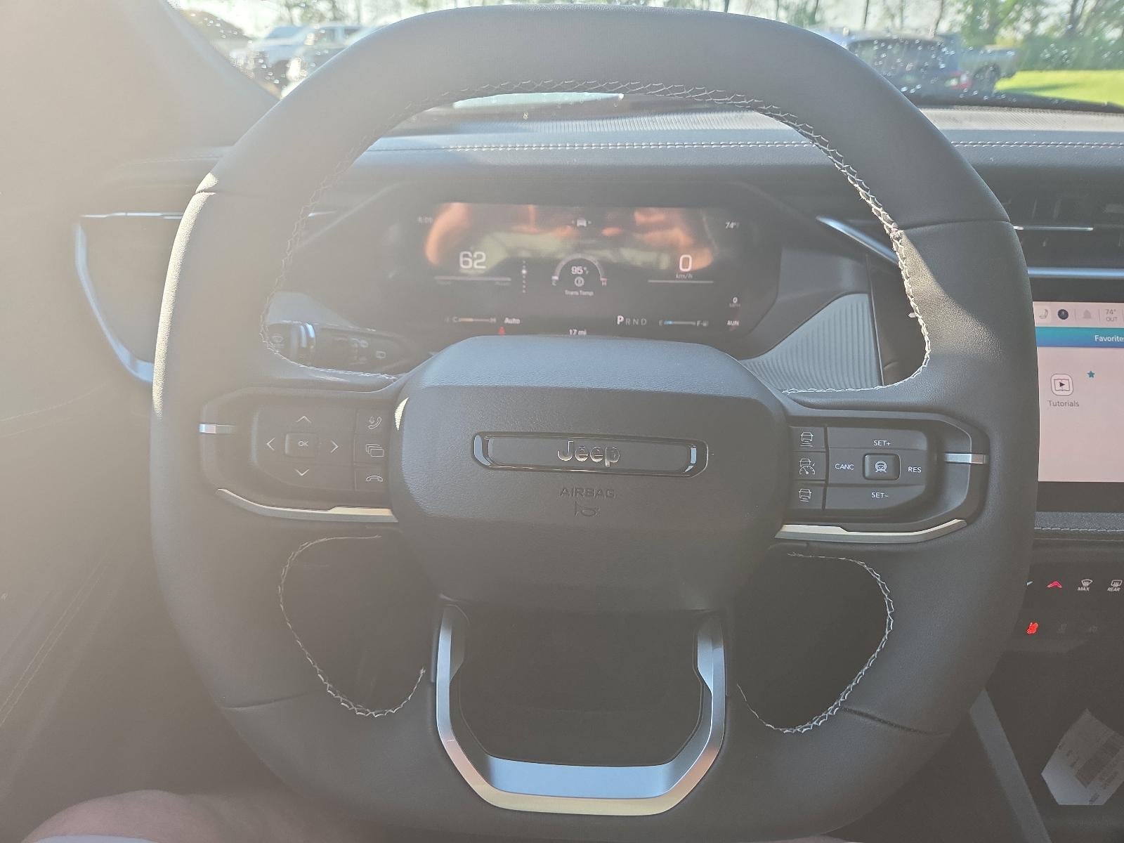 2026 Jeep Cherokee Laredo 4x4